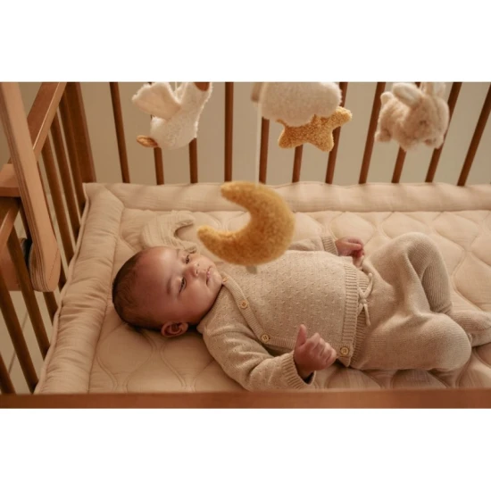 Little Dutch Fa zenélő körhinta Newborn Naturals