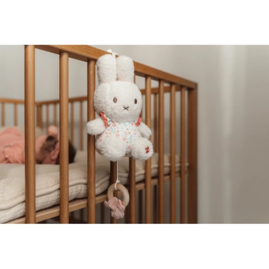 Little Dutch Zenélő nyuszi Miffy Lucky Blossom Little Dutch Zenélő nyuszi Miffy Lucky Blossom