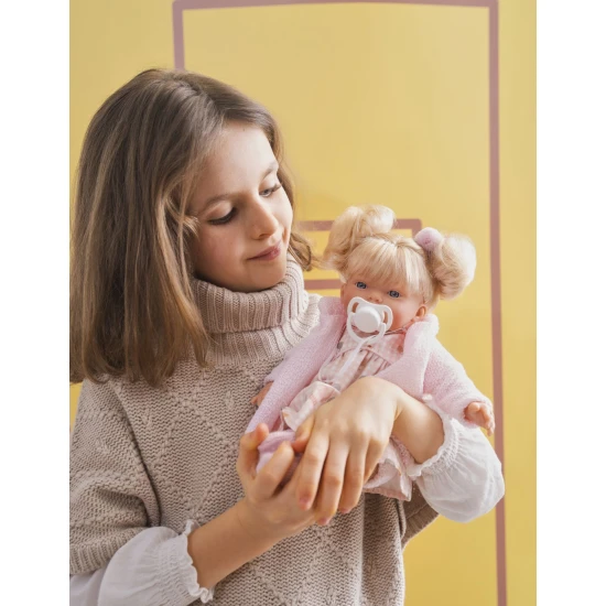 Llorens Baba Hangokkal és Puha Testtel Roberta 33 cm