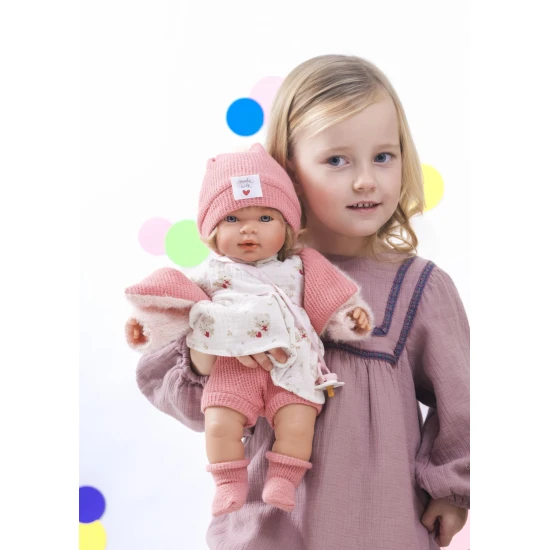 Llorens Baba Hangokkal és Puha Testtel Carla virágos ruhában 42 cm