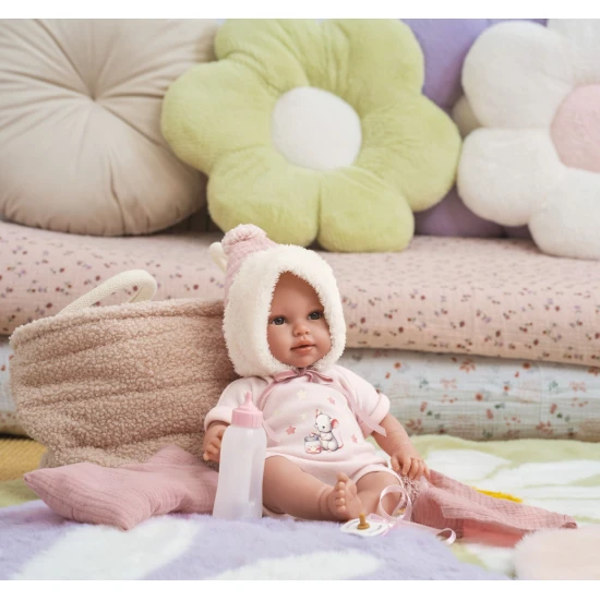 Llorens Baba Hangokkal és Puha Testtel rózsaszín kapucnis ruhában 38 cm