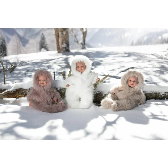 Beszélő baba Llorens 45 cm bolyhos overálban - puha test, hangos baba