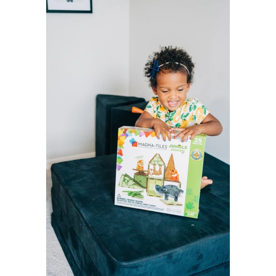 Az eredeti MAGNA-TILES® Jungle mágneskészlet.