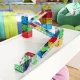 Mágneses építőkészlet MAGNA-TILES Rail Racers Deluxe - gyermek versenypálya labdákkal, sínekkel és rámpákkal