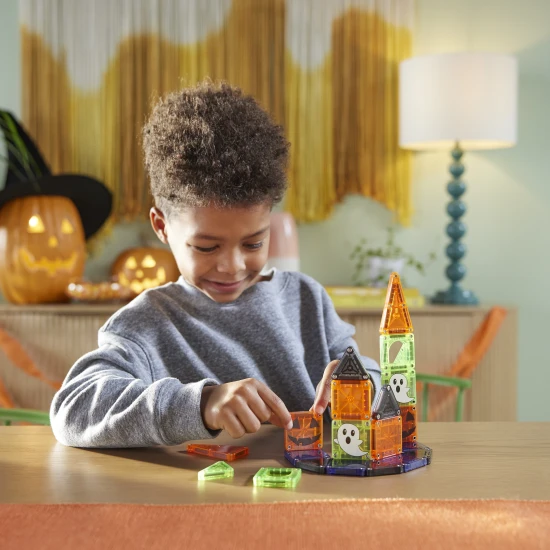 MAGNA-TILES microMAGS Spooky Travel Set – 24 darabos mágneses építőkészlet 3 éves kortól