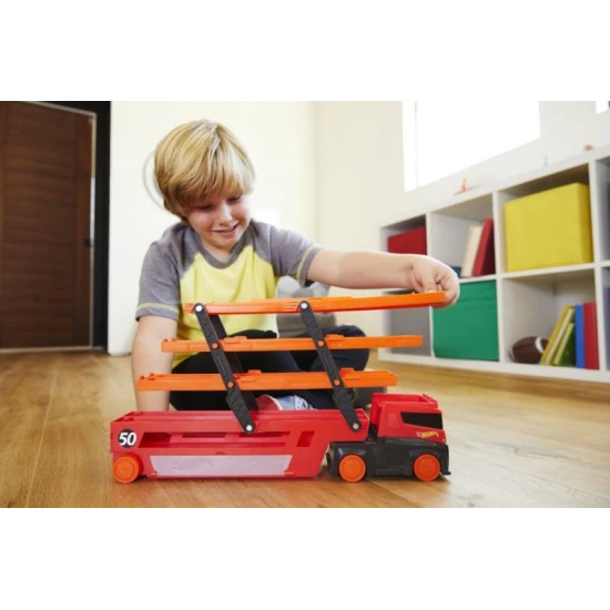 Hot Wheels Mega Hauler – teherautó autókkal