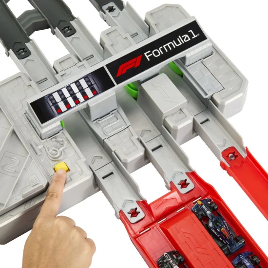 Hot Wheels Racing Forma-1 Grand Prix pálya három fém F1 modellel