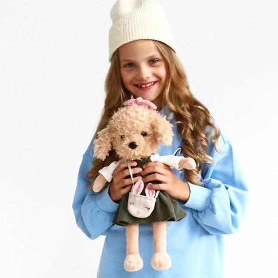 Lucky Doggy Plüss kutya Uszkár – Fendy Paris Travel Lucky Doggy Plüss kutya Uszkár – Fendy Paris Travel