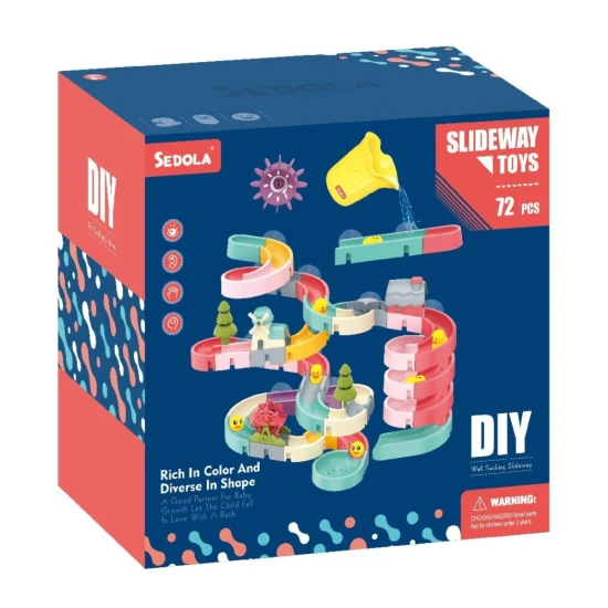 72 darabos, saját kezűleg készített vízicsúszda – építés és szórakozás