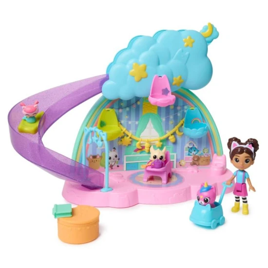 Gabby's Dollhouse – Betlehem Gabbyval és macskakölykökkel Gabby a kiscicákkal a bölcsőben