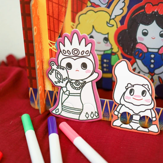 Készítse el saját Snow White Tookyland bábelőadását