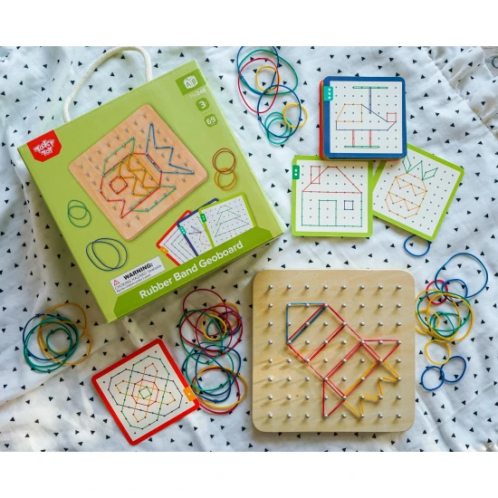 Logikai játék Geoboard - képek gumiszalagokból