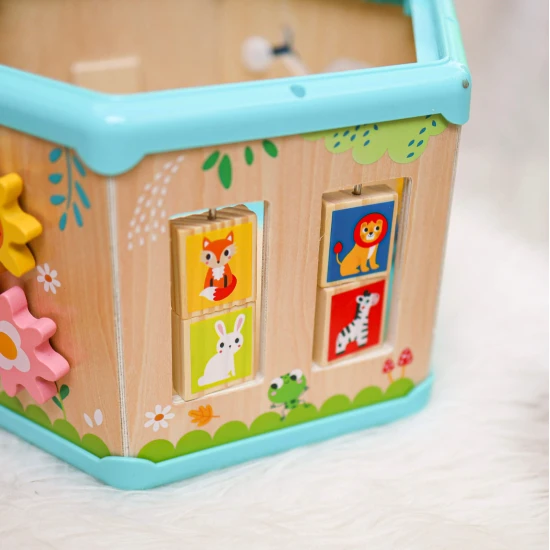 Hatszögletű kocka 7 az 1-ben Tooky Toy tevékenységekkel