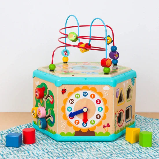 Hatszögletű kocka 7 az 1-ben Tooky Toy tevékenységekkel