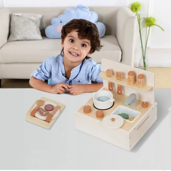 Tooky Toy Scandic hordozható konyha Hordozható fa konyha tartozékokkal, utazáshoz ideális.