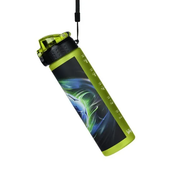 Tritan flakon Football 700 ml, zárható fedéllel és hurokkal