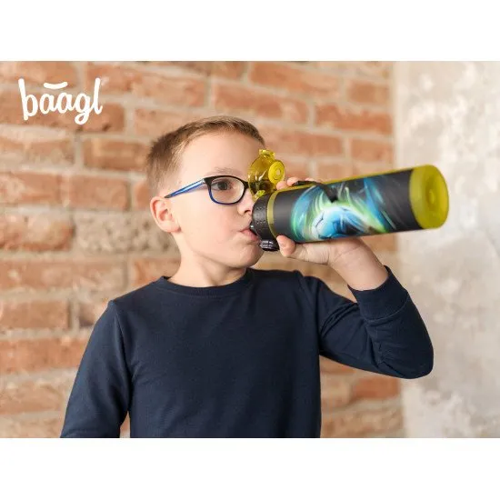 Tritan flakon Football 700 ml, zárható fedéllel és hurokkal