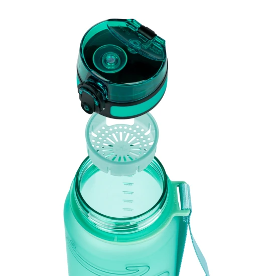 Tritan flakon Green 800 ml hurokkal és zárható fedéllel - ideális iskolai italokhoz.