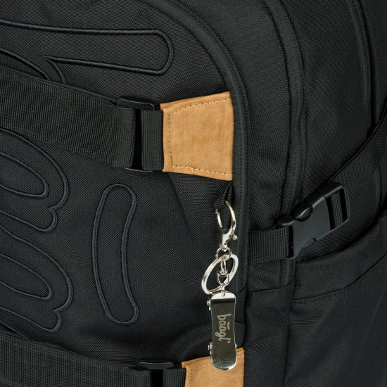 Skate Darkness iskolatáska - ergonomikus hátizsák gördeszka pántokkal, fényvisszaverő elemekkel és laptop rekesszel