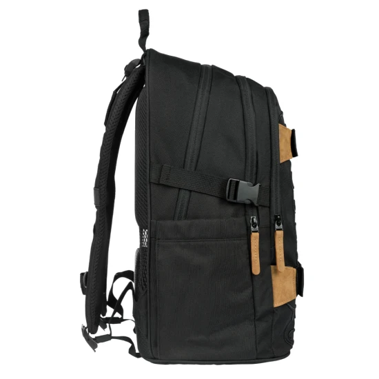 Skate Darkness iskolatáska - ergonomikus hátizsák gördeszka pántokkal, fényvisszaverő elemekkel és laptop rekesszel