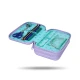 Coolpack tolltartó Jumper háromszintes Stitch Pastel Háromszintes iskolai tolltartó Stitch motívummal, pasztell színekben, teljes felszereléssel gyerekeknek