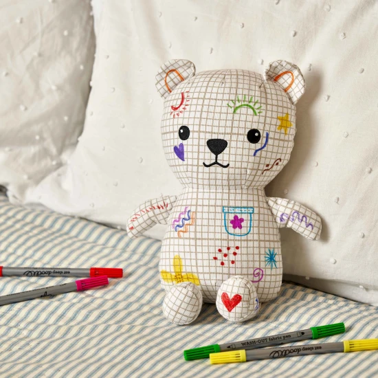 Eatsleepdoodle Artie a mackó Színezős és mosható DBEAR