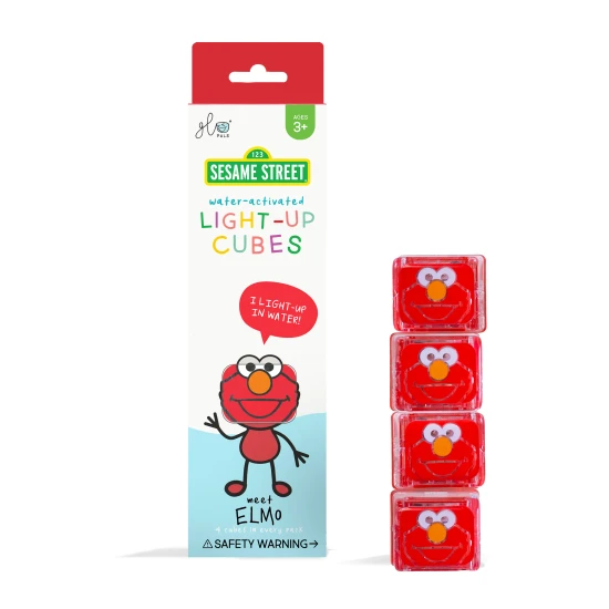 Glo Pals Sensory világító kockák Elmo világító fürdőkockák gyerekeknek, vízben megvilágítva.