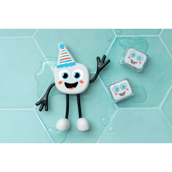 Glo Pals Set Party Pal figura és 2 szenzoros vizesblokk - világító fürdőjáték gyerekeknek.