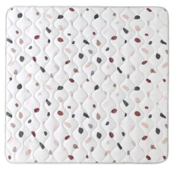 Konfettivarrott játszószőnyeg 1,27 x 1,27 m Konfettivarrott játszószőnyeg 1,27 x 1,27 m