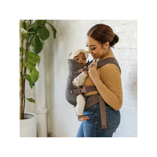 Infantino Hordozó Flip 4in1 Convertible Leopard