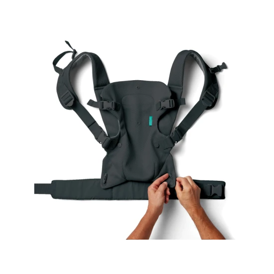Infantino Hordozó Flip 4in1 Light & Airy Convertible Dark Grey Infantino Hordozó Flip 4in1 Light & Airy Convertible Dark Grey