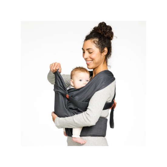 Infantino Hordozó Hug & Cuddle