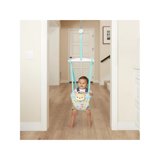 Infantino Ajtóra rögzíthető ugráló 2in1 Music & Lights