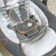 Bella Teddy™ átalakítható, utazó, zenélő hinta 0h+ 9 kg-ig Bella Teddy™ átalakítható, utazó, zenélő hinta 0h+ 9 kg-ig Ingenuity 11023-2