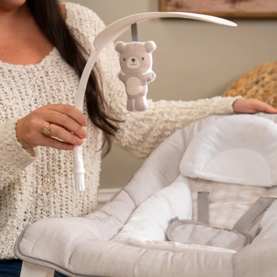Keep Cozy™ Linden™ vibráló pihenőülés 3az1-ben 0h+, 18 kg-ig Ingenuity 17499-1