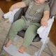 Sun Valley™ Grey összecsukható etetőszék 6h+ 15 kg-ig Sun Valley™ Grey összecsukható etetőszék 6h+ 15 kg-ig Ingenuity 16990-1