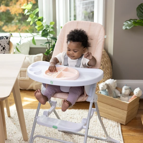 Sun Valley™ Pink összecsukható etetőszék 6h+ 15 kg-ig Ingenuity 16989-1