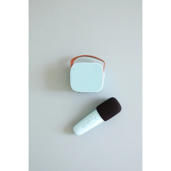 Hangolódjon a zenei hullámra, és éljen át egy felejthetetlen bulit.