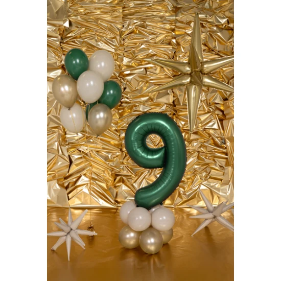 Elegáns léggömb 9. születésnapra - üvegzöld a főszerepben