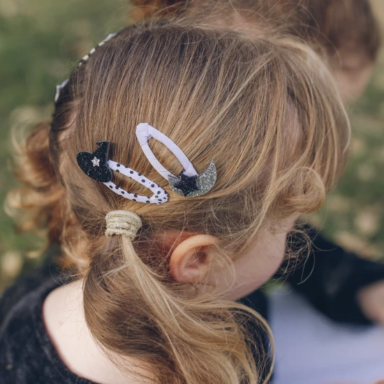 Rockahula Kids Hajcsipesz Boszorkányóra 2 db Witching Hour hajcsattok – Fedezze fel a Halloween varázsát!