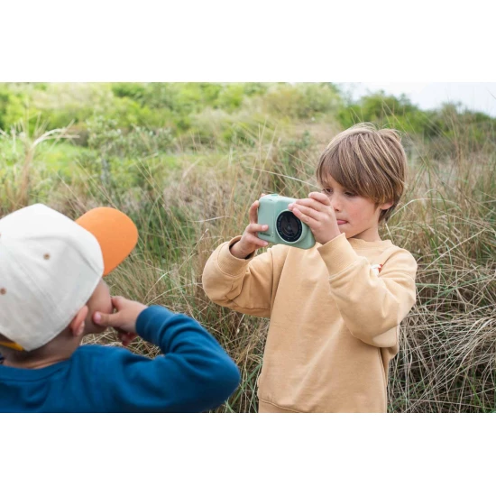 Azonnali gyerekkamera fényképnyomtatási lehetőséggel.