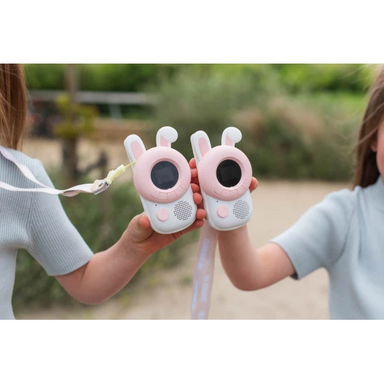 A Zoofamily gyermekrádió készlete 2 rádiót tartalmaz.