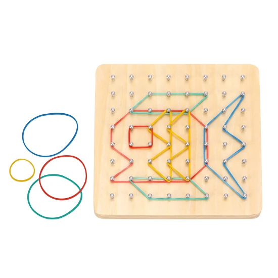 Logikai játék Geoboard - képek gumiszalagokból