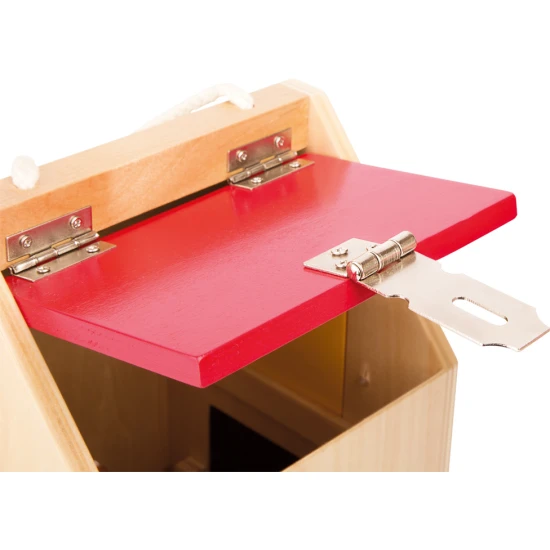 Zárakkal ellátott ház