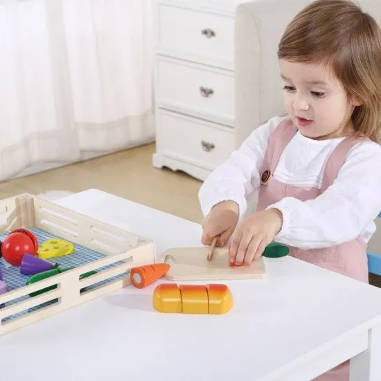 Fából vágott zöldségek gyerekeknek