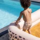 Felfújható téglalap alakú medence Swim Essentials bézs leopárdmintás 211 × 132 × 46 cm
