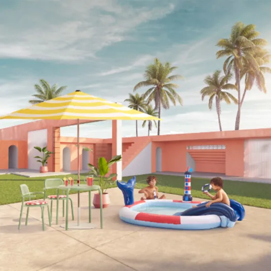 Felfújható medence csúszdával Kis tengerész 210 cm