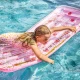 Swim Essentials csillogó pöttyös felfújható matrac medencéhez és tengerpartra