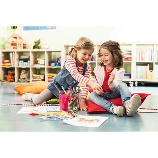 Háromszög alakú zsírkréta Jobbkezeseknek 6 db