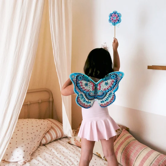 Készítsd el saját tündérszárnyaidat és pálcádat dekorációnak